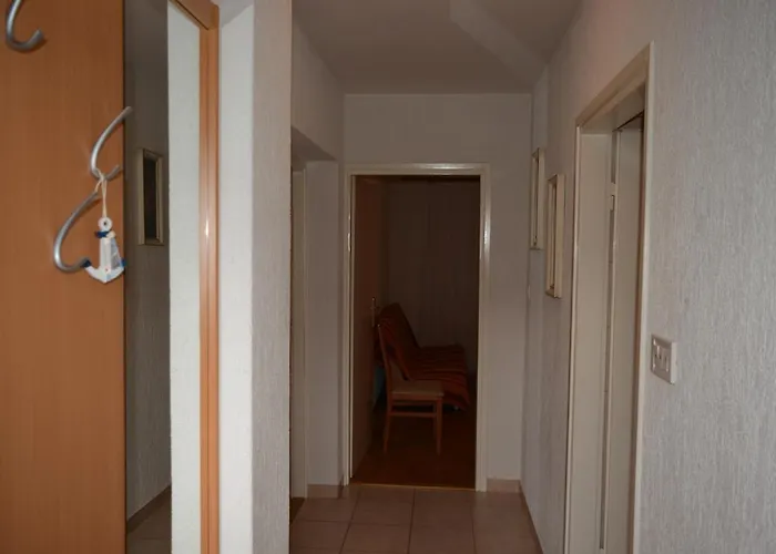 Zdenka Apartment *
